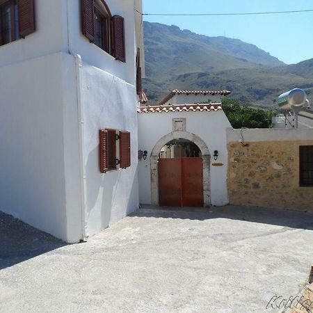 Villa Liolio'S Manor Agalianos Exterior foto